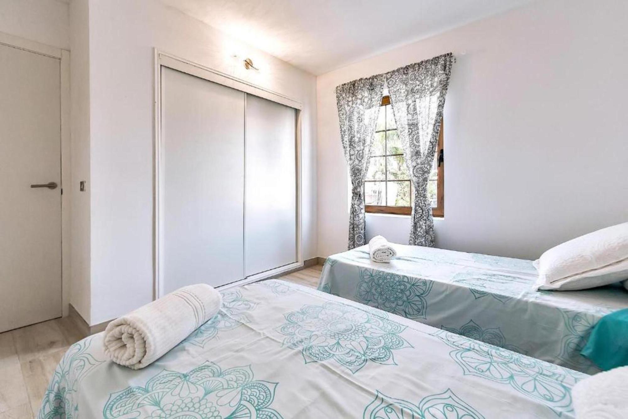 Two Bedroom Apartment In Playa De Las Americas, Free Wifi Luaran gambar